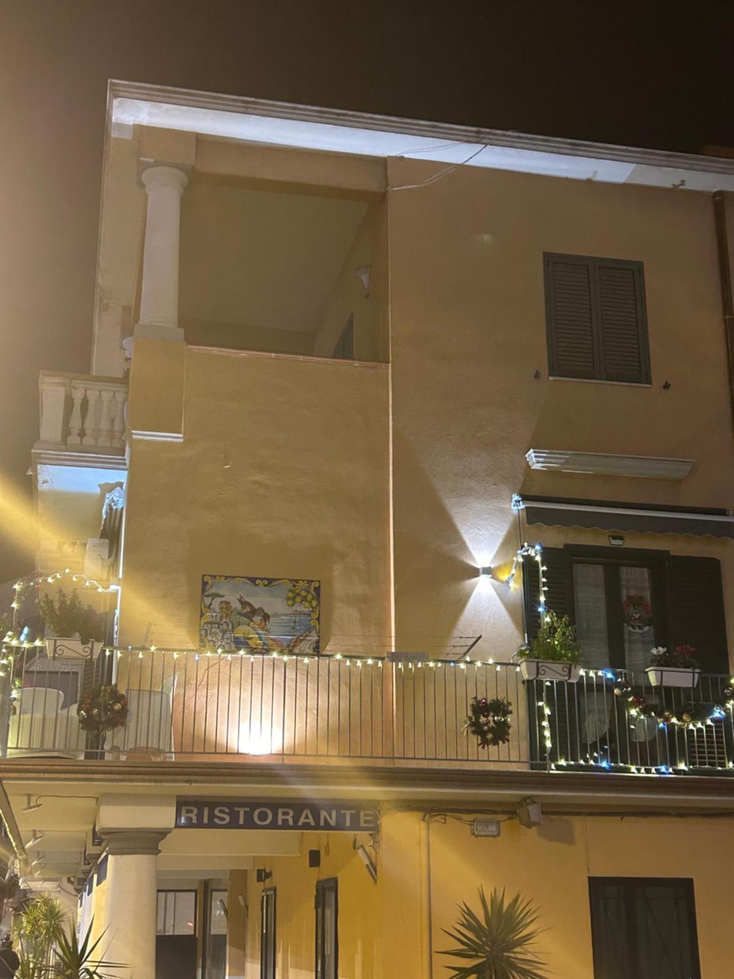 Ferienwohnung Sissi House Salerno Exterior foto